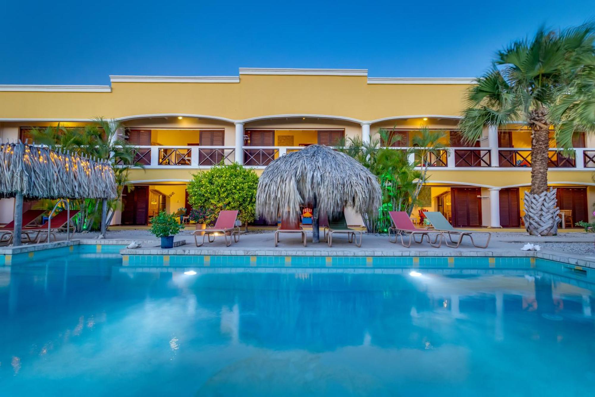 Apartament Djambo (Adults Only) Kralendijk na wyspie Bonaire Zewnętrze zdjęcie
